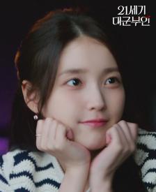 [아이유 PICK] PINKMOND 귀걸이 (JJJBEQ0BF102SR000)