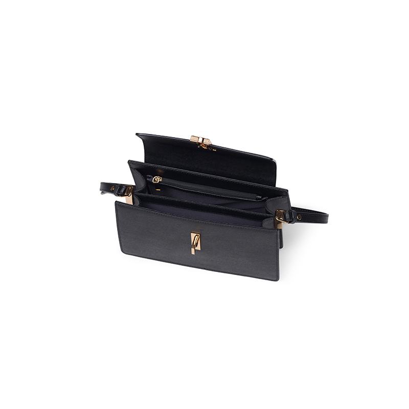 LUCE SM 바게트숄더 BK (JHNCHA4BS823BK010)