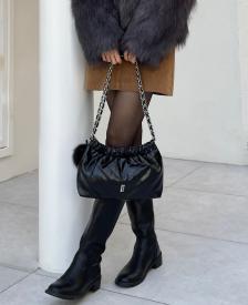 ILLY SM 숄더 BK (JHNCHA4BF339BK980)