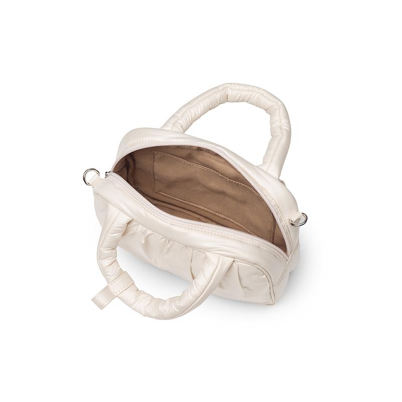 TOI SM 패딩 토트 BE (JHNCHD4BF195BE260)