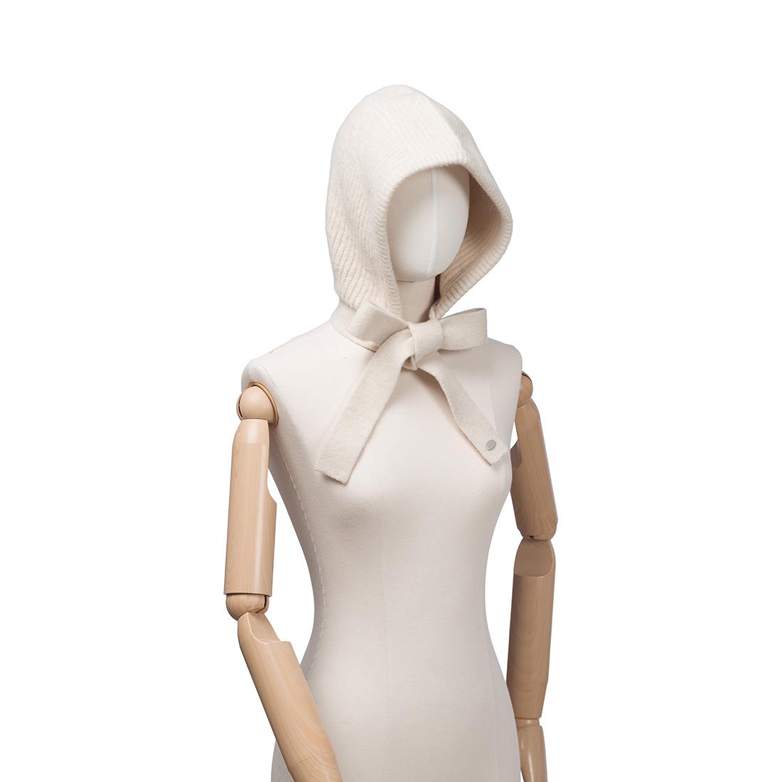 타이 바라클라바 IV (JEACEM4BF917IV260)