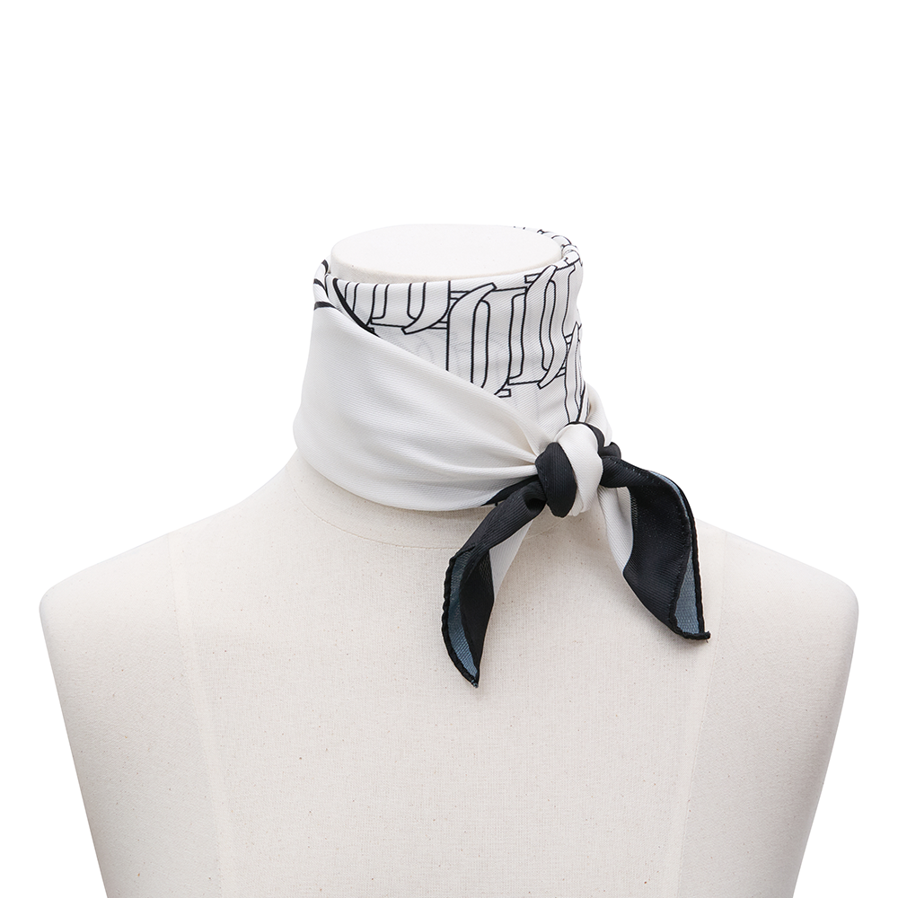 JOELLE 스퀘어 스카프 BK (JEACED5BF721BK260)