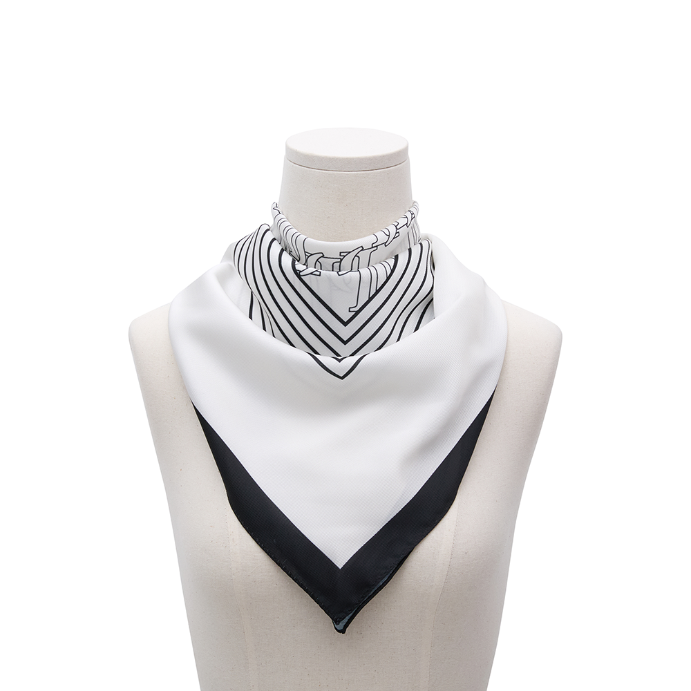 JOELLE 스퀘어 스카프 BK (JEACED5BF721BK260)