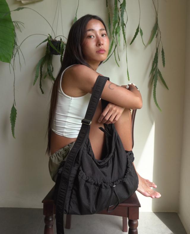 [장수민 PICK] COY MD 숄더 BK (JHNEHA5BF173BK260)