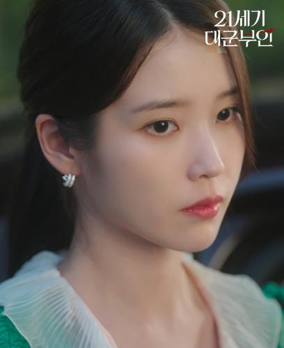 [아이유 PICK] MORVE 14K 랩그로운 다이아몬드 귀걸이 (JJMREL5B5406W4000)