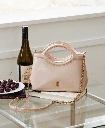 SOGNO 에나멜 SM 오픈 토트 PK (JHNCHD6BS928PK980)