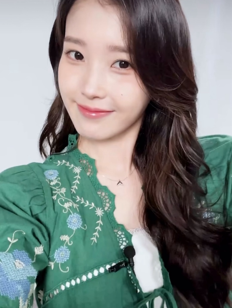 5/13 '베리즈' 인스타그램 속 위시제이와 제이에떼 컬렉션